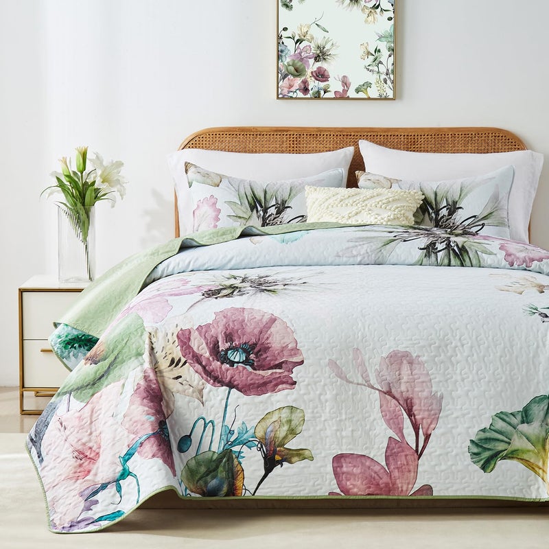 Yogeneg King Size Quilt Set  Elegant Floral Botanical Pattern Green Bedding Set 3 Piece Lightweight Soft Summer Bedspread Coverlet with 2 PIillow Sham for All Season(Green Floral 110""x96"") - Image 1